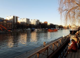 Vitsa sulle, palkka mulle!